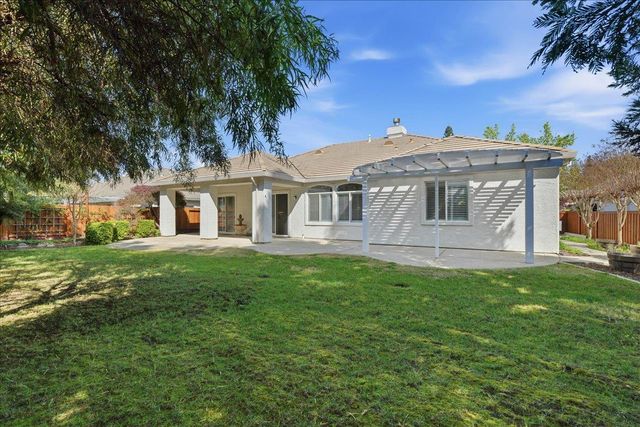 611 Rogers Cir, Folsom, CA 95630