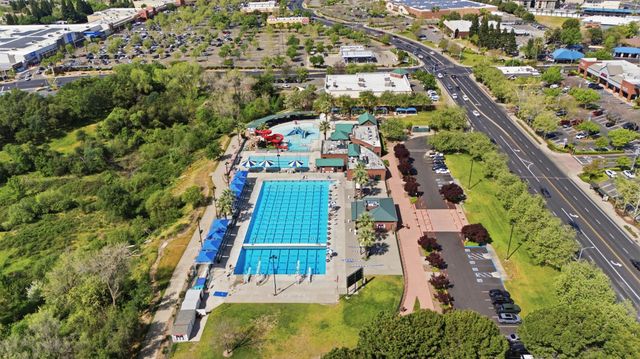 611 Rogers Cir, Folsom, CA 95630