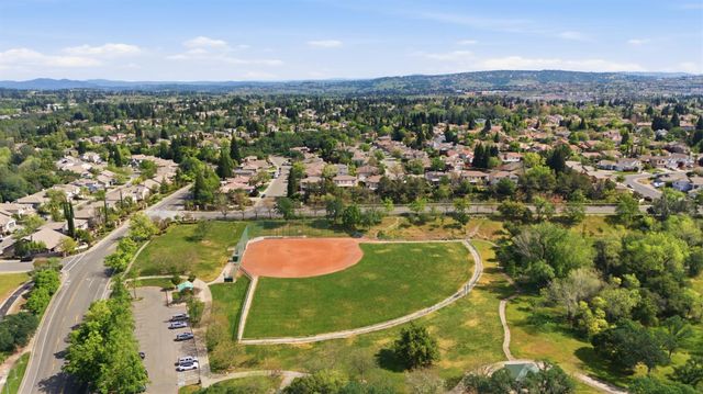 611 Rogers Cir, Folsom, CA 95630