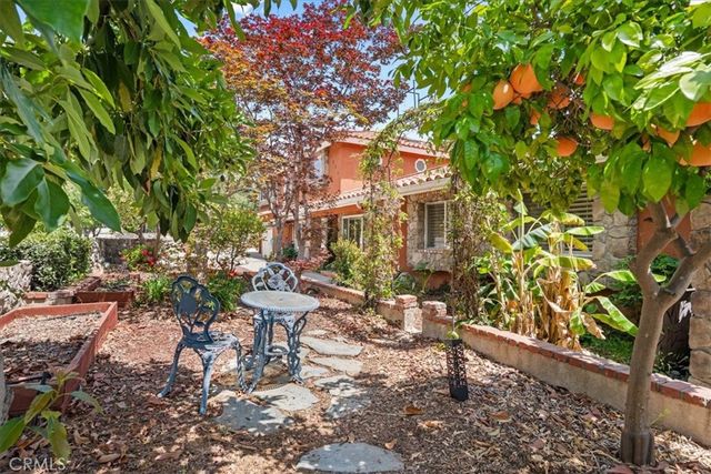 1008 Alamosa Drive, Claremont, CA 91711