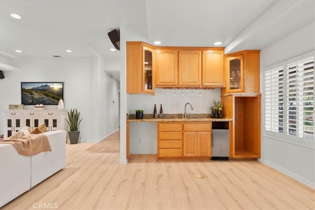 1008 Alamosa Drive, Claremont, CA 91711