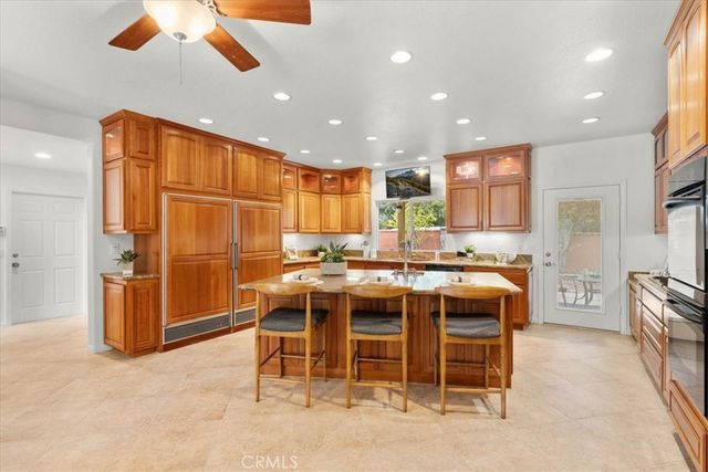 1008 Alamosa Drive, Claremont, CA 91711