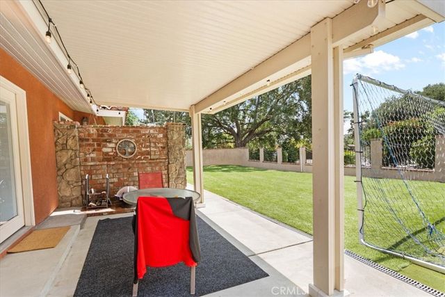 1008 Alamosa Drive, Claremont, CA 91711