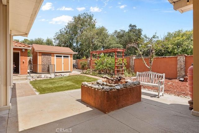 1008 Alamosa Drive, Claremont, CA 91711