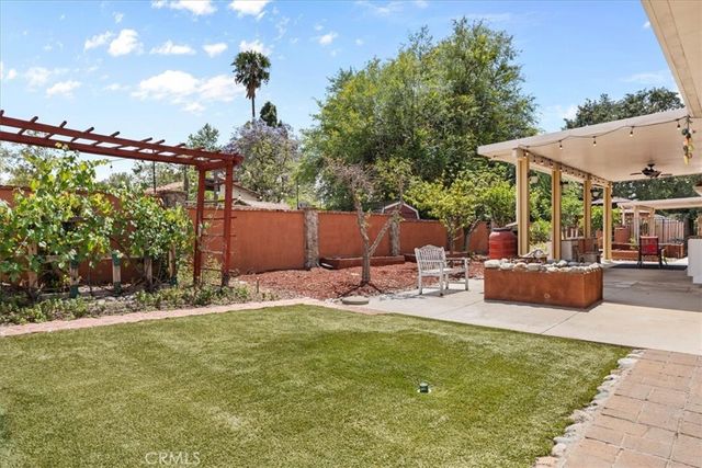 1008 Alamosa Drive, Claremont, CA 91711