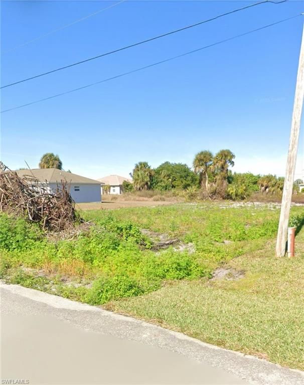 4032 29th ST SW, LEHIGH ACRES, FL 33976 — exterior
