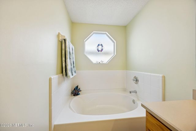 96177 STONEY GLEN Court, Yulee, FL 32097