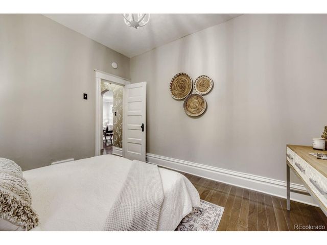 1035 S Pennsylvania St, Denver, CO 80209