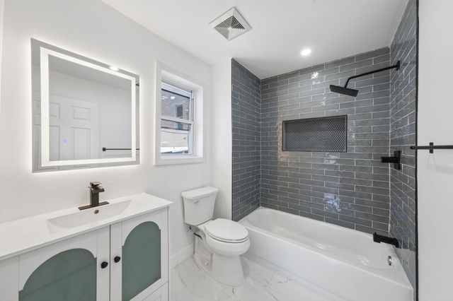 42 PASSAIC AVE, Jc, Heights, NJ 07307