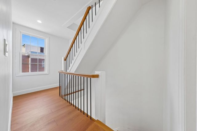 42 PASSAIC AVE, Jc, Heights, NJ 07307