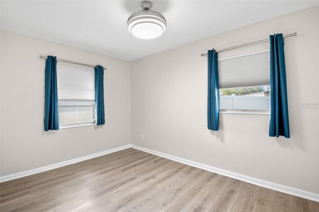 5600 33RD AVENUE N, St Petersburg, FL 33710