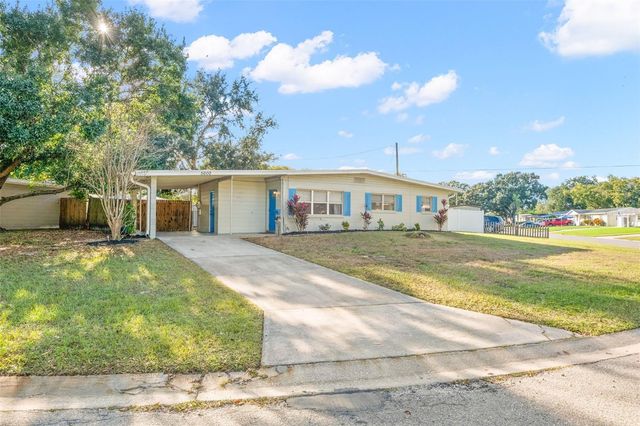 5600 33RD AVENUE N, St Petersburg, FL 33710