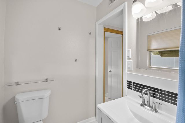 5600 33RD AVENUE N, St Petersburg, FL 33710