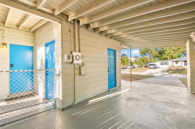 5600 33RD AVENUE N, St Petersburg, FL 33710