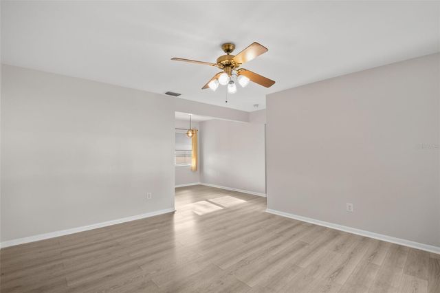 5600 33RD AVENUE N, St Petersburg, FL 33710