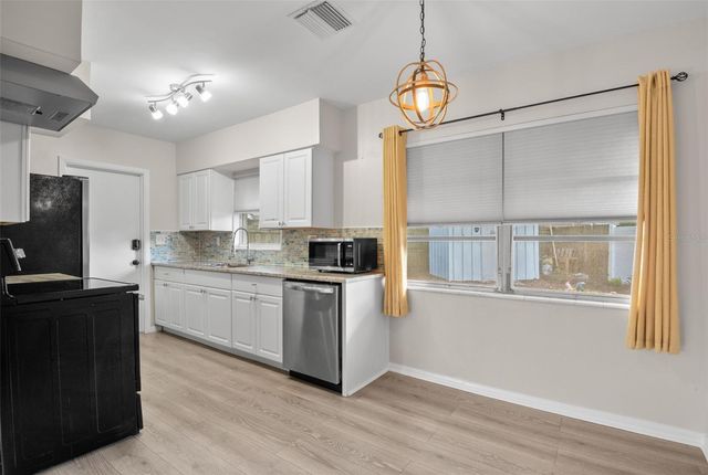 5600 33RD AVENUE N, St Petersburg, FL 33710