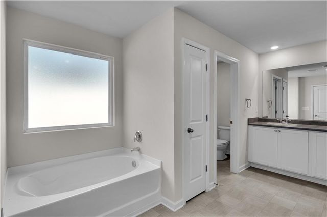 3152 Hawthorn Farm Boulevard, Loganville, GA 30052