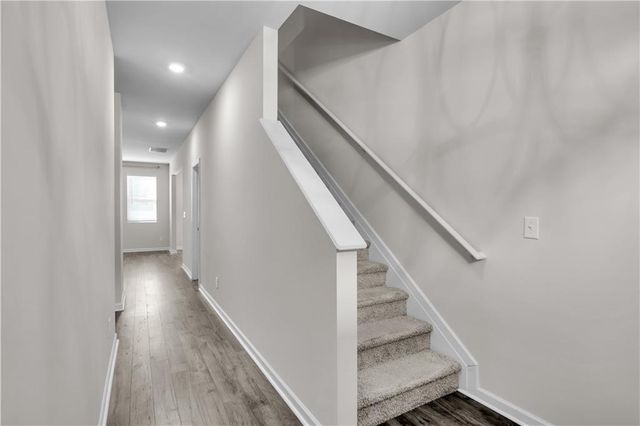 3152 Hawthorn Farm Boulevard, Loganville, GA 30052