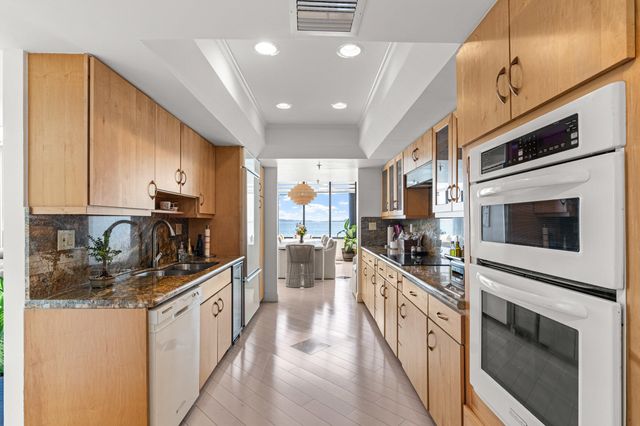520 Brickell Key Drive A200, Miami, FL 33131