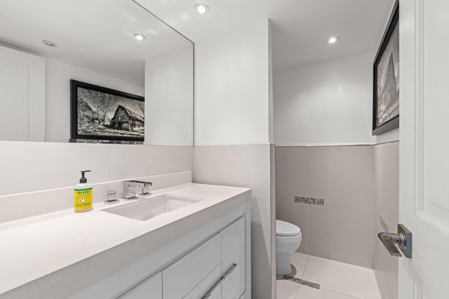 520 Brickell Key Drive A200, Miami, FL 33131