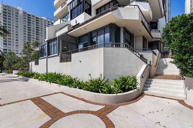 520 Brickell Key Drive A200, Miami, FL 33131