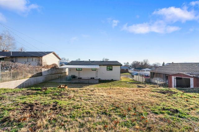 527 E 250 S, Clearfield, UT 84015