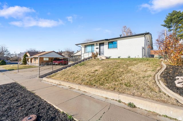 527 E 250 S, Clearfield, UT 84015