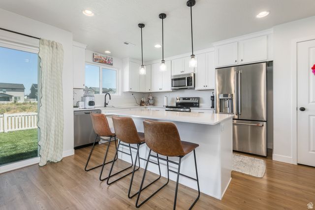 2432 W 3200 S, Syracuse, UT 84075