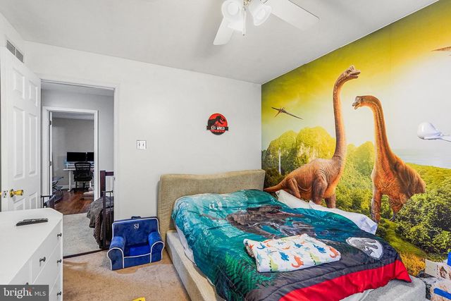 52 FOX MEADOW DR, Sicklerville, NJ 08081