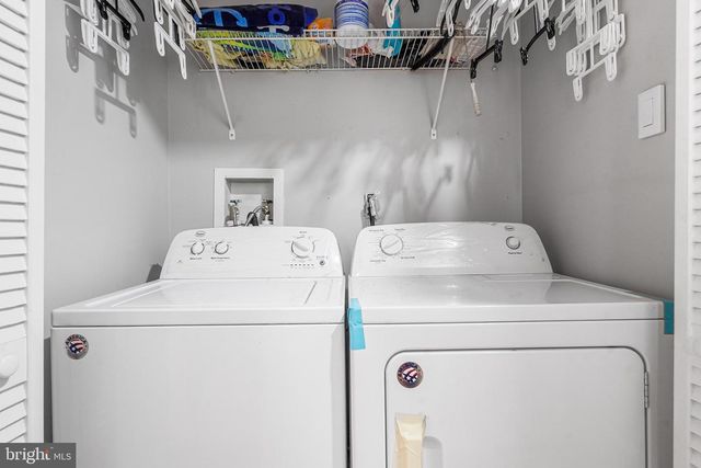 52 FOX MEADOW DR, Sicklerville, NJ 08081