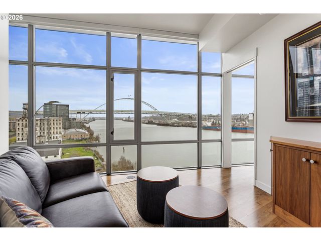 1310 Nw NAITO Pkwy 1001, Portland, OR 97209