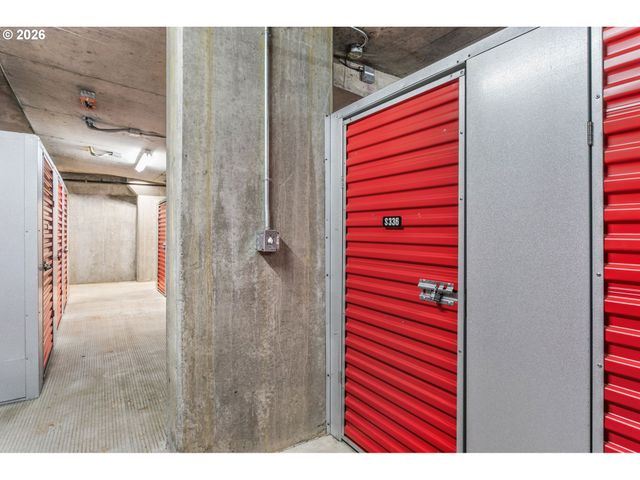 1310 Nw NAITO Pkwy 1001, Portland, OR 97209