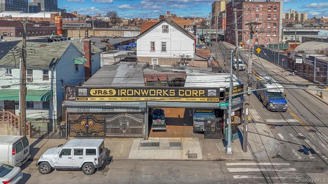 169-27 Liberty Avenue, Jamaica, NY 11433