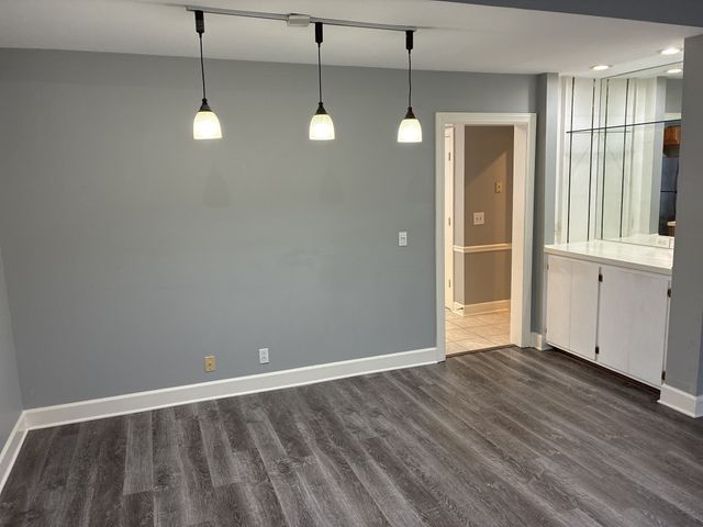 2044 Graybar Ln, Nashville, TN 37215