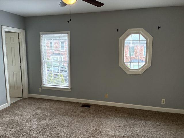 2044 Graybar Ln, Nashville, TN 37215