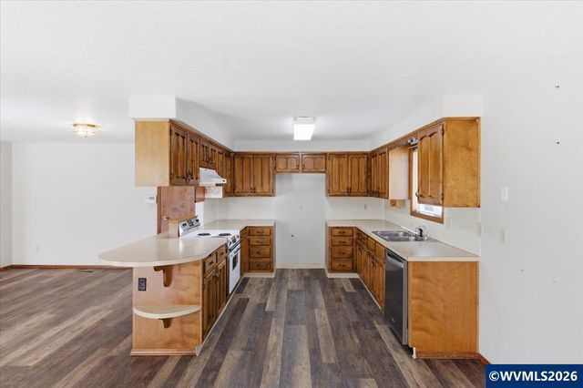 4149 Evergreen St SE, Albany, OR 97322