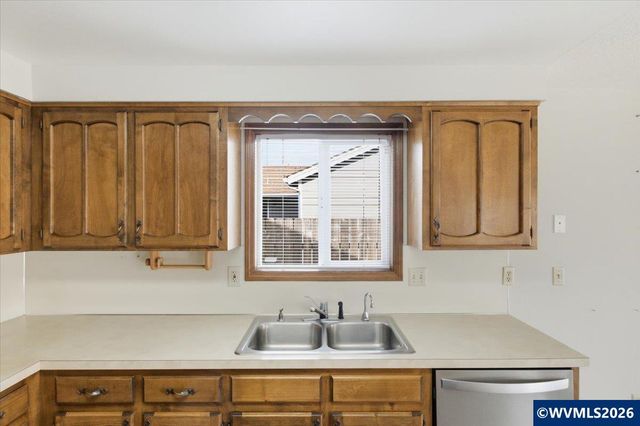 4149 Evergreen St SE, Albany, OR 97322