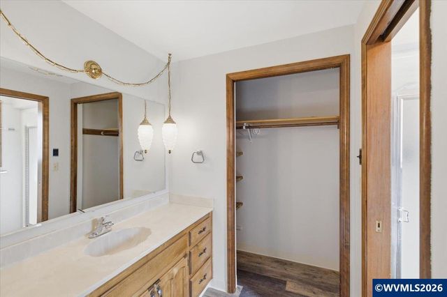 4149 Evergreen St SE, Albany, OR 97322