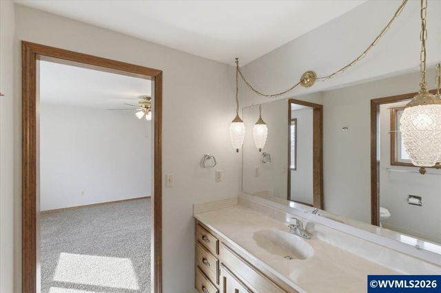 4149 Evergreen St SE, Albany, OR 97322