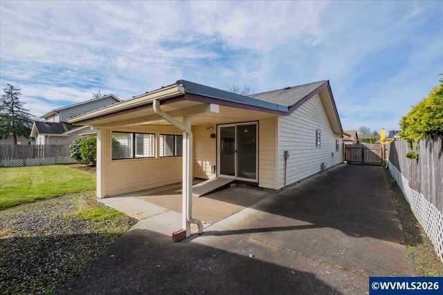 4149 Evergreen St SE, Albany, OR 97322