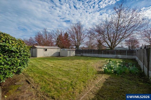 4149 Evergreen St SE, Albany, OR 97322