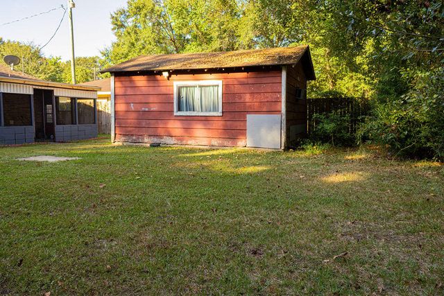 116 Nelda Dr, Leesville, LA 71446