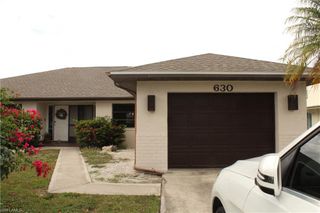 630 SE 13th CT, Cape Coral, FL 33990