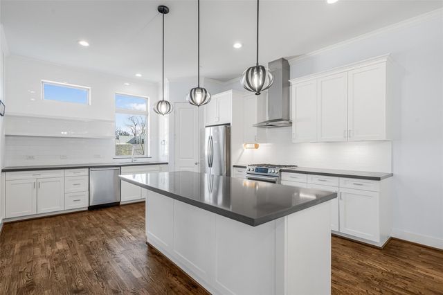 2324 Camden Drive C, Houston, TX 77021