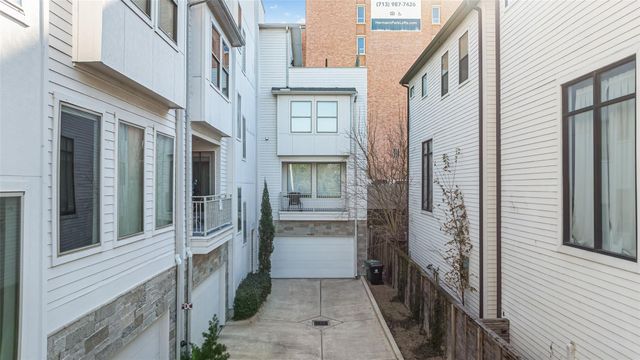 2324 Camden Drive C, Houston, TX 77021