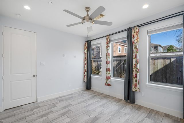 2324 Camden Drive C, Houston, TX 77021