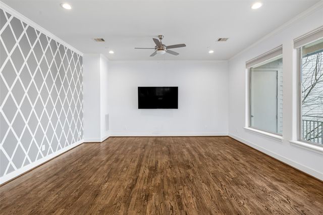 2324 Camden Drive C, Houston, TX 77021