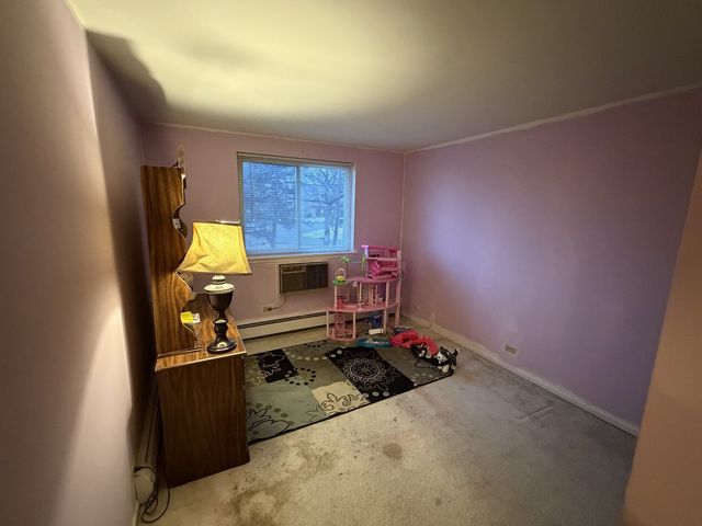 1475 Rebecca Drive 213, Hoffman Estates, IL 60169