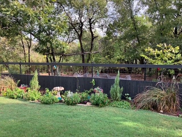 1136 Ridgeview Circle, Granbury, TX 76048