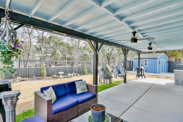 1136 Ridgeview Circle, Granbury, TX 76048